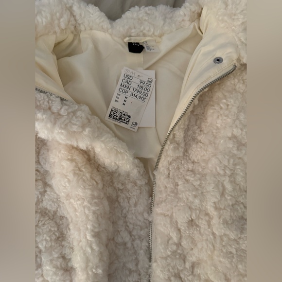 H&M Divided Sherpa Jacket - Picture 2 of 3